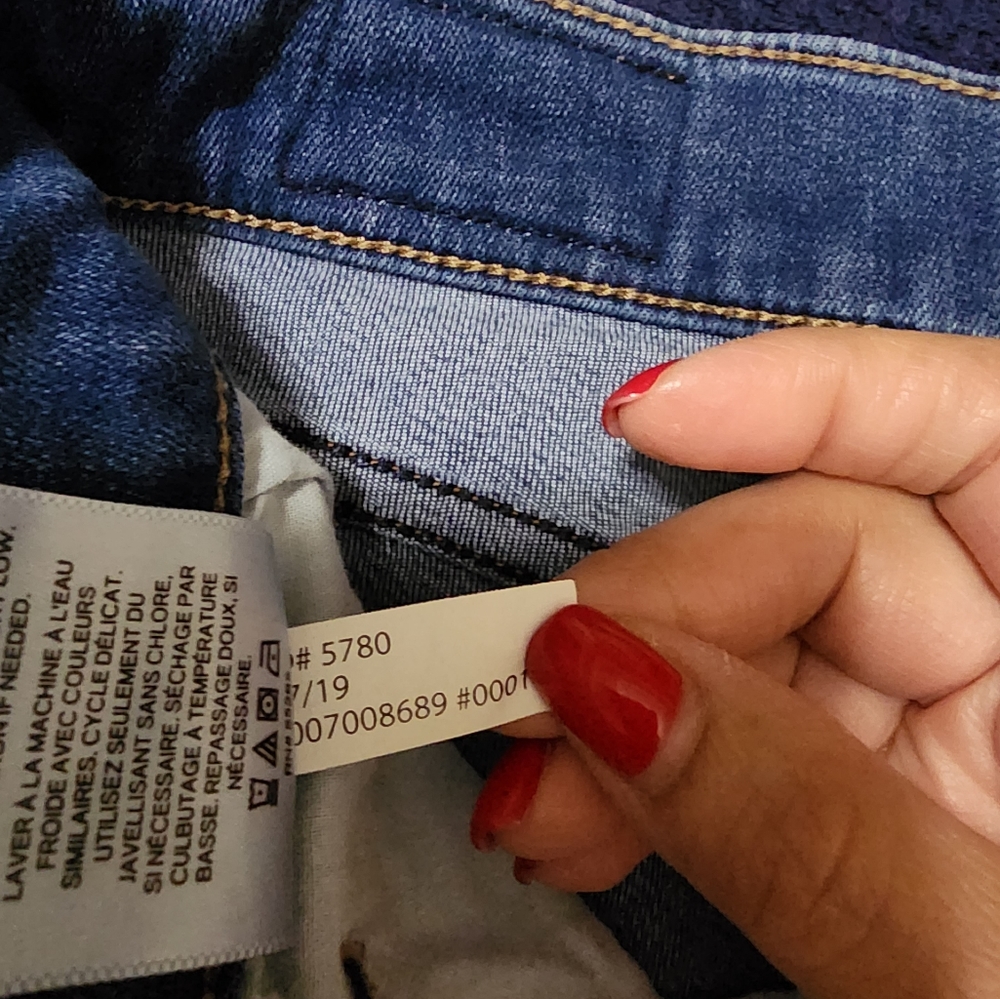 Express barely bootcut jean - Picture 4 of 4